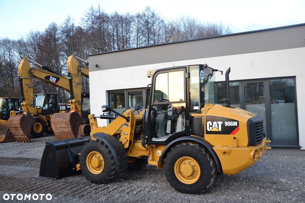 Caterpillar CAT 906 M - 5