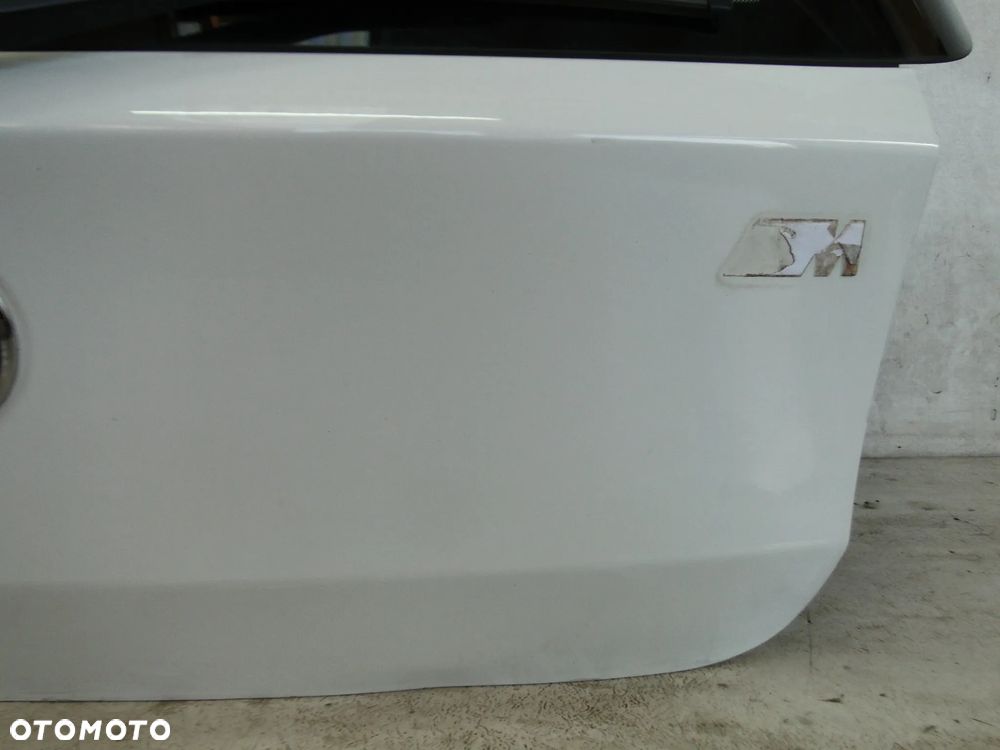 BMW 1 E81 E87 KLAPA BAGAŻNIKA TYŁ TYLNA KOMPLETNA EUROPA - 11