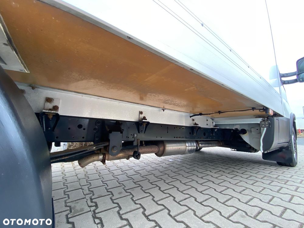 Iveco DAILY 35-140 HI-MATIC KONTENER CHŁODNIA MROŹNIA NISKI PRZEBIEG - 30