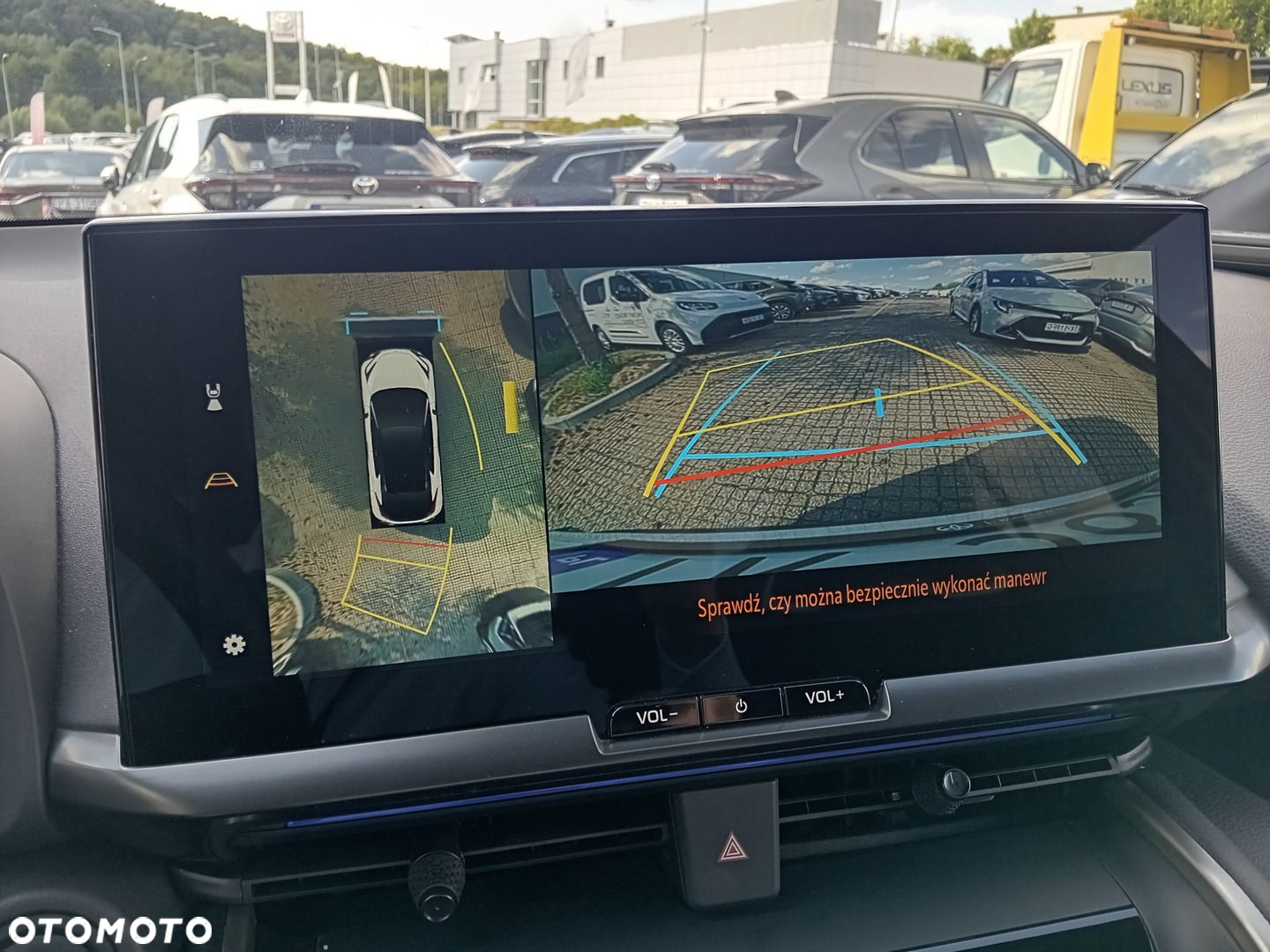 Toyota C-HR - 26