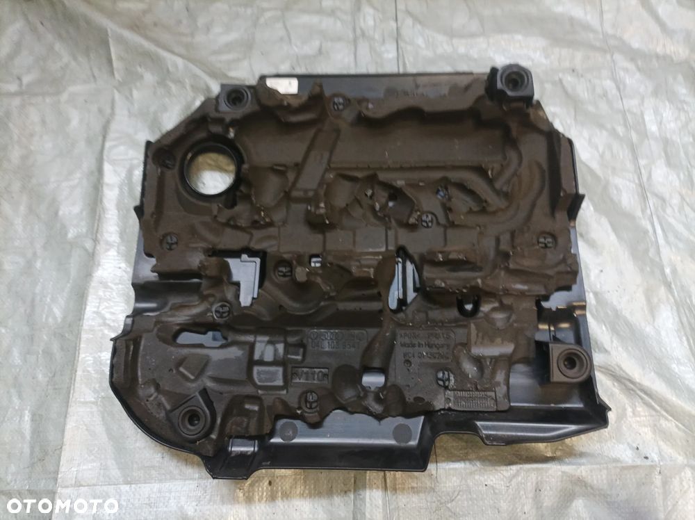 Skoda Octavia III lift 2,0 TDI osłona pokrywa silnika 04L103954T - 2