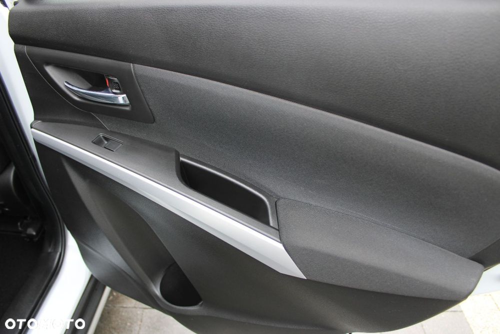 Suzuki SX4 S-Cross - 23