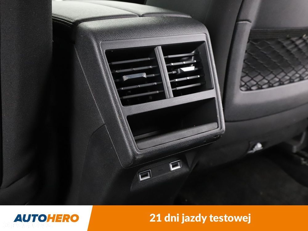 DS Automobiles DS 7 Crossback - 36