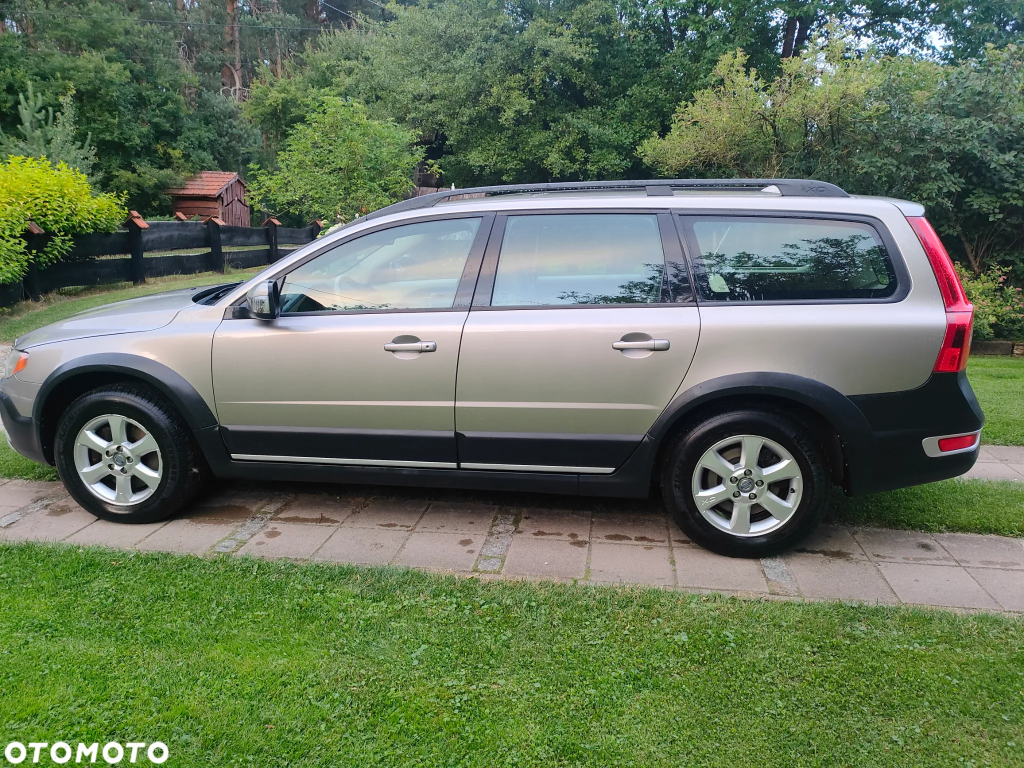Volvo XC 70 - 4