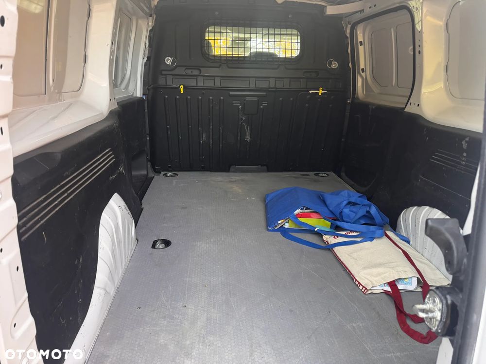 Toyota Proace City - 14