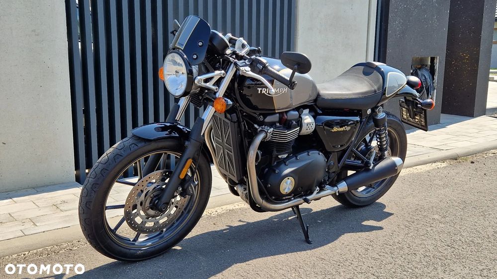 Triumph Speed Twin - 12