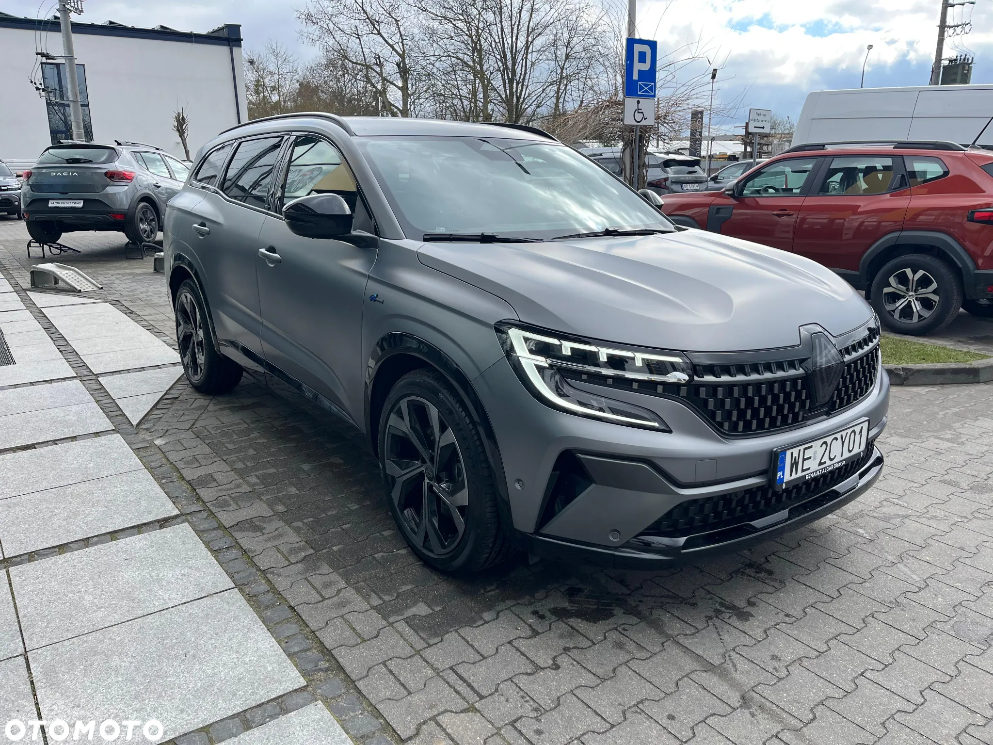 Renault Espace ver-1-2-e--tech-full-hybrid-200-esprit-alpine-mmt-5os - 10