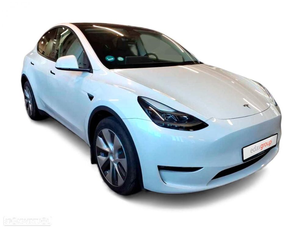 Tesla Model Y Long Range Dual Motor AWD - 1