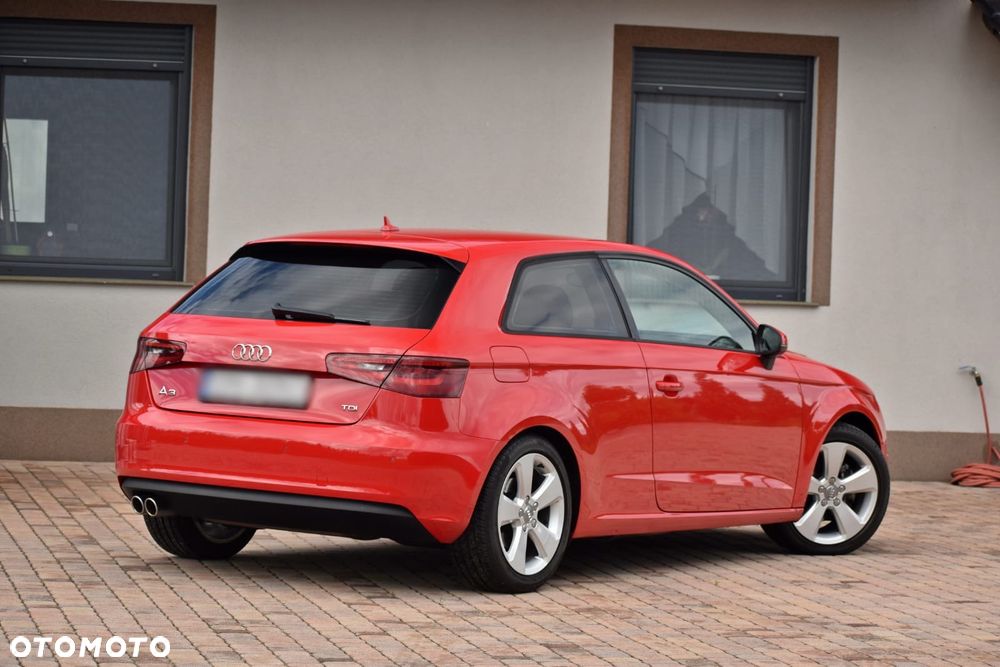 Audi A3 Sportback - 11