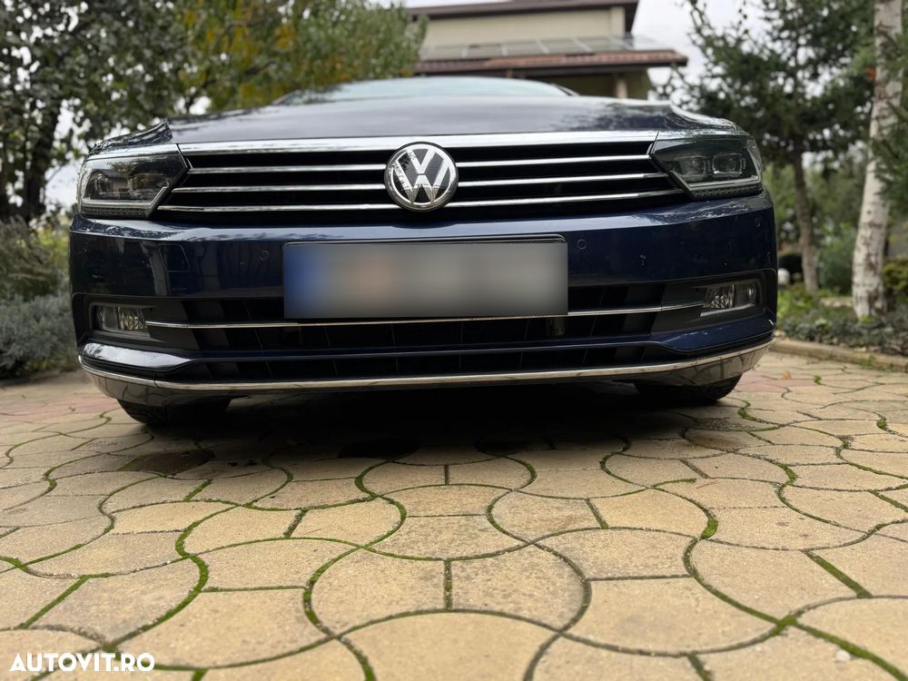 Volkswagen Passat Variant 2.0 TDI DSG Highline - 39