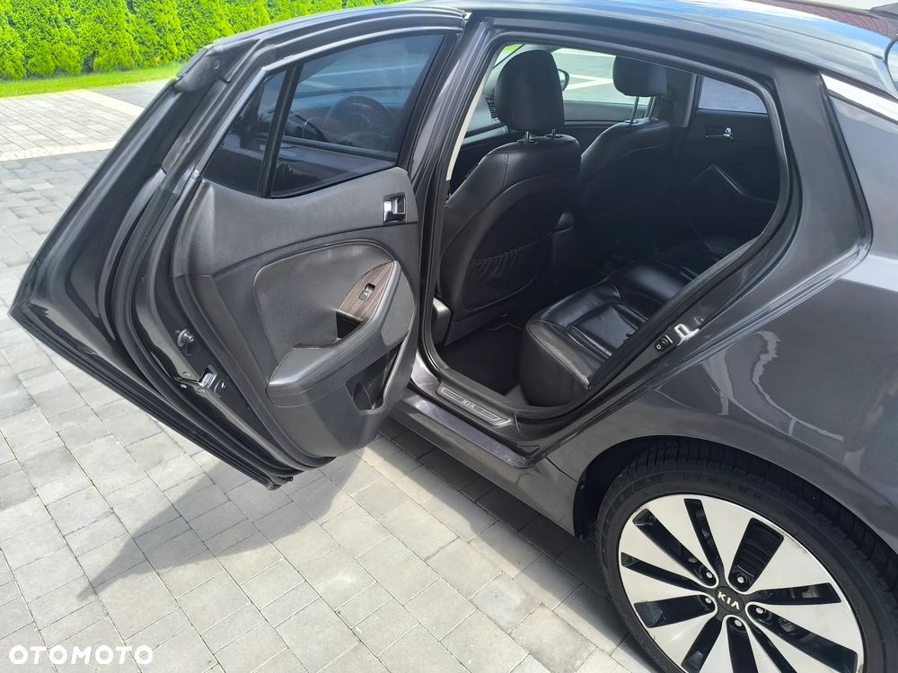 Kia Optima 1.7 CRDi XL - 11