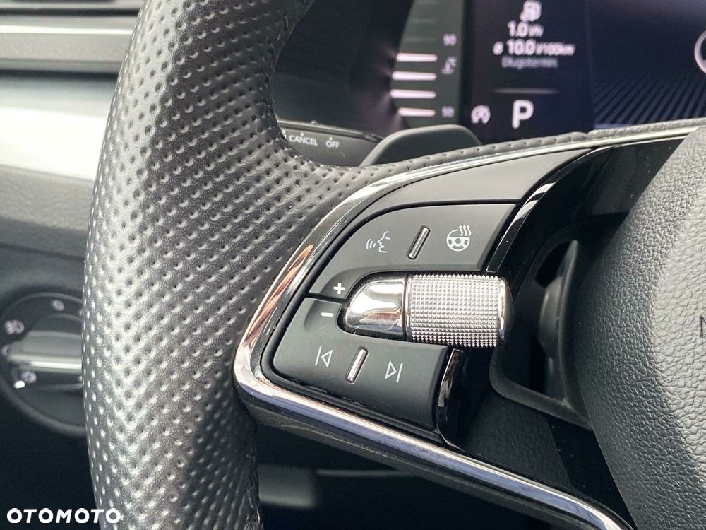 Skoda Superb 1.5 TSI Ambition DSG - 25