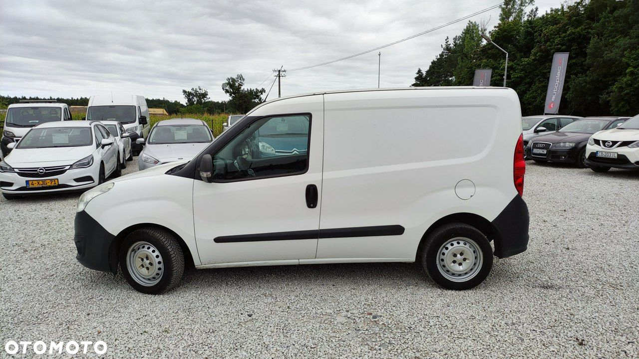 Opel Combo - 16