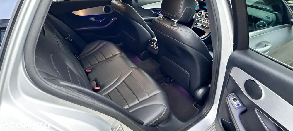 Mercedes-Benz Klasa C 200 d 9G-TRONIC Avantgarde - 3