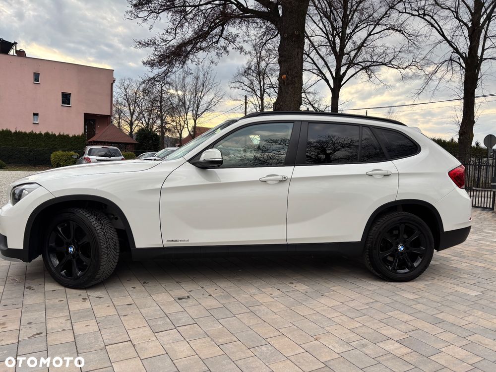 BMW X1 sDrive16d Sport Line - 18