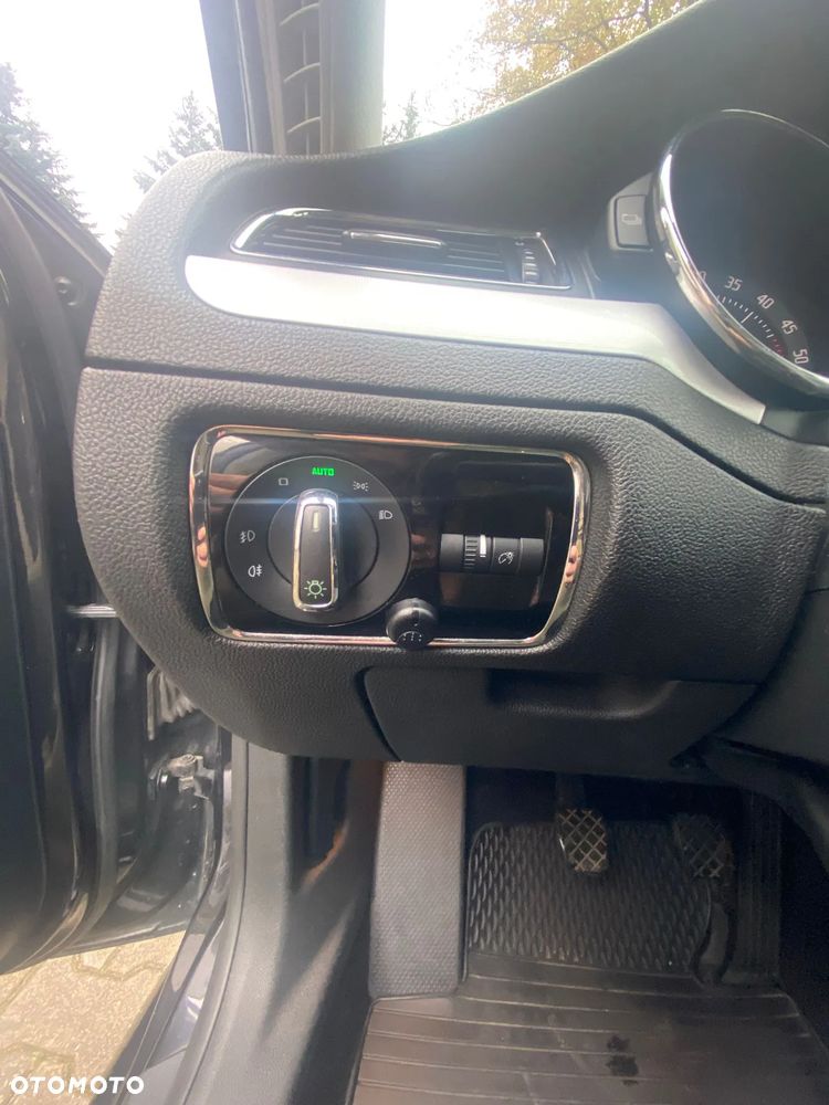 Skoda Superb 2.0 TDI Comfort - 10