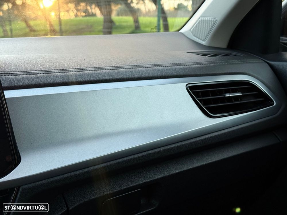 VW T-Roc 1.0 TSI Life - 46