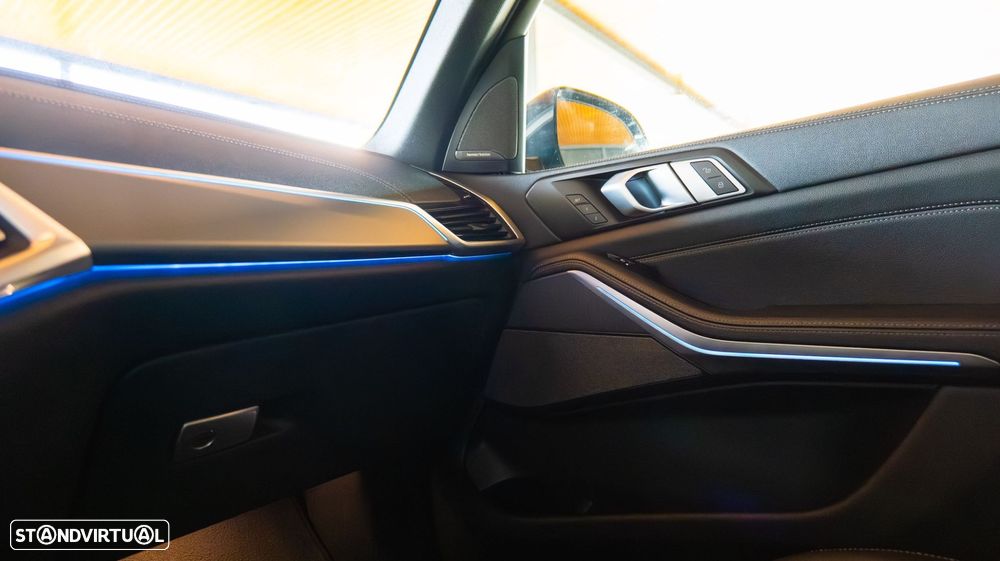 BMW X5 45 e xDrive Pack M - 27