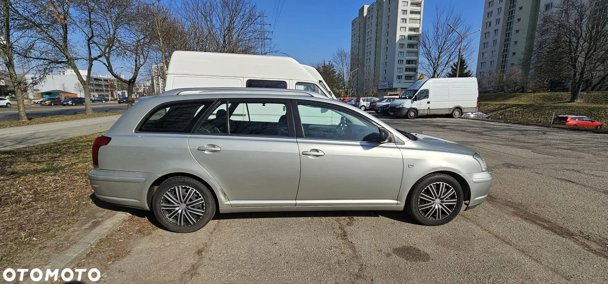 Toyota Avensis 1.8 VVT-i Luna - 7