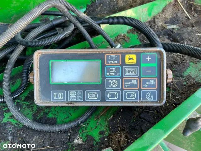 John Deere 580 siatka / snurek pras - 4