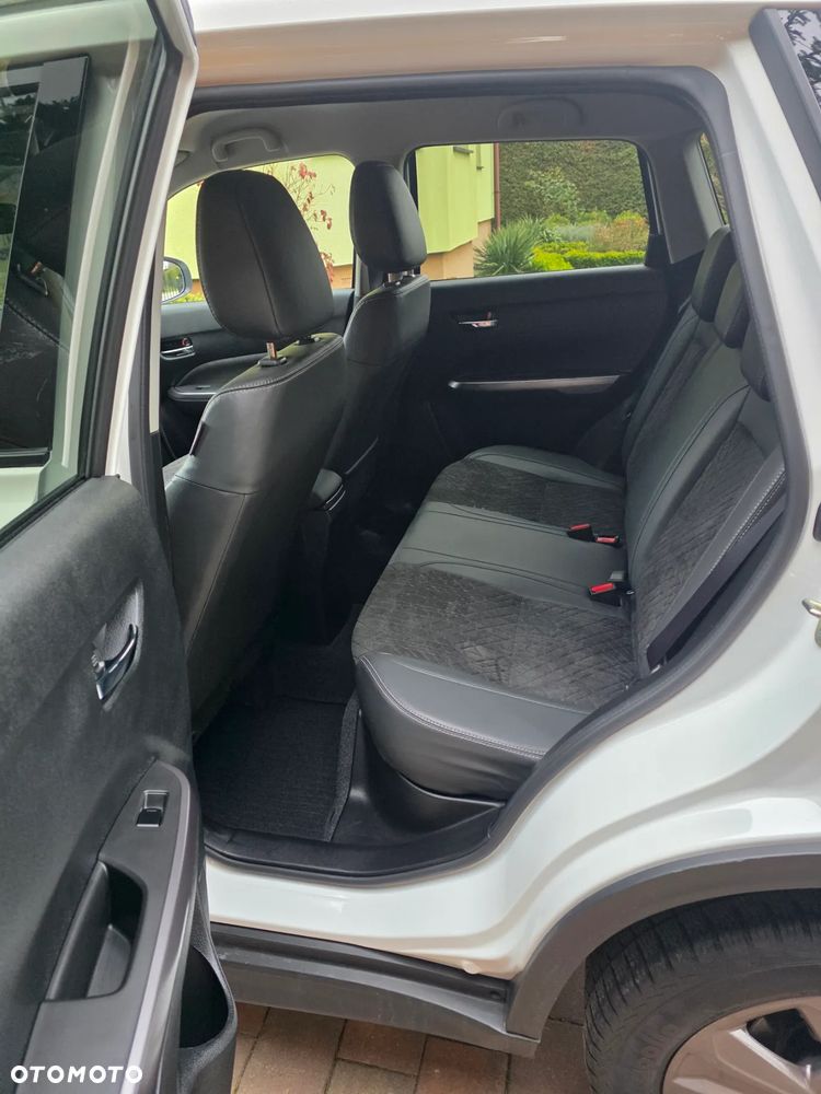 Suzuki Vitara 1.4 Boosterjet SHVS Elegance 2WD - 11