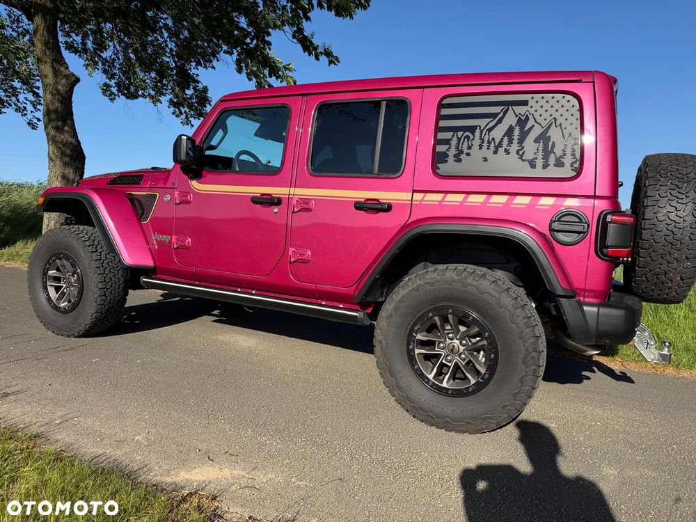 Jeep Wrangler - 8
