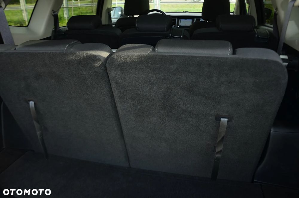 Kia Carens 1.7 CRDi XL - 22