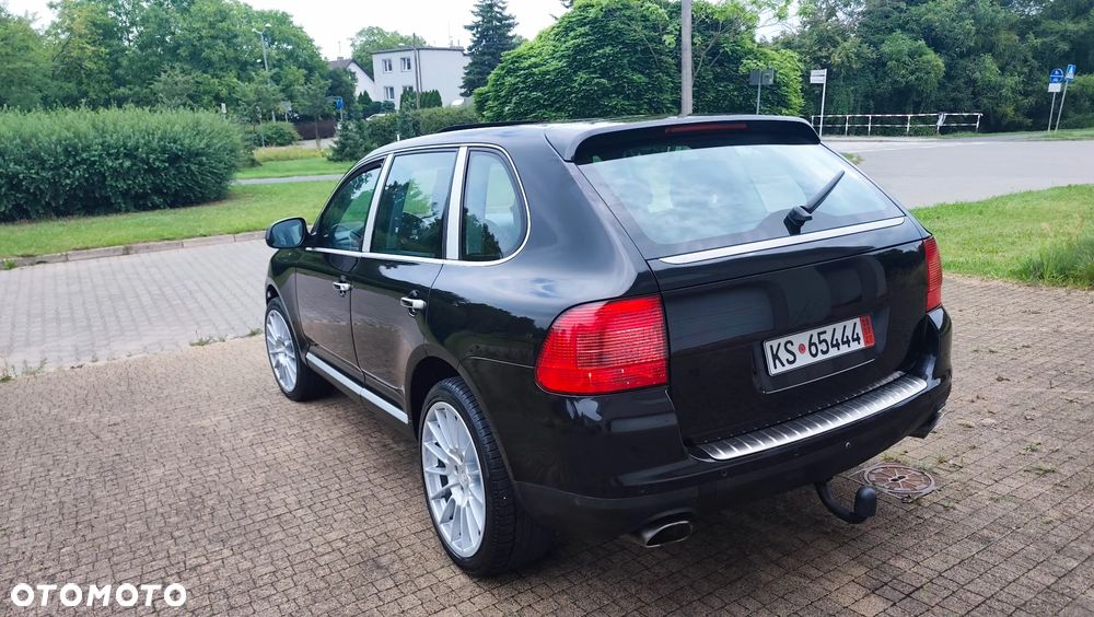 Porsche Cayenne - 19