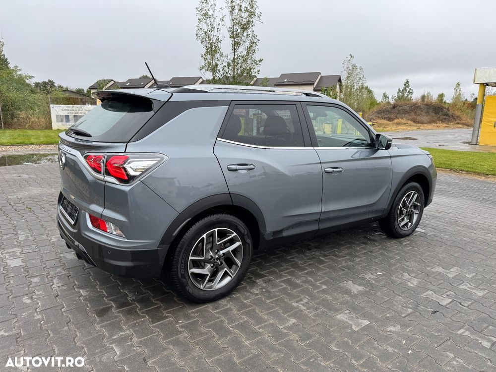 SsangYong Korando e-Motion 61.5 kW Premium - 8