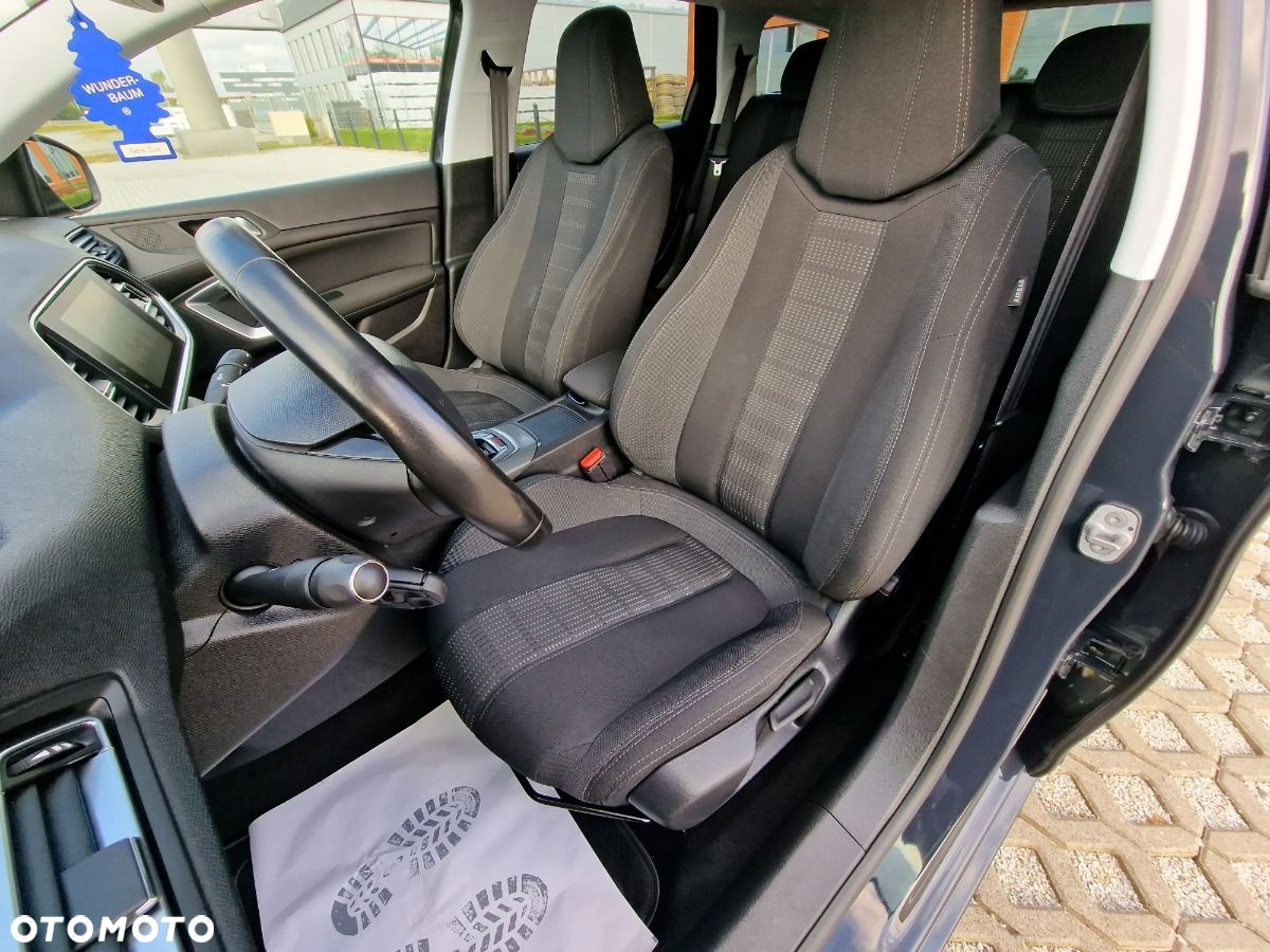 Peugeot 308 - 20