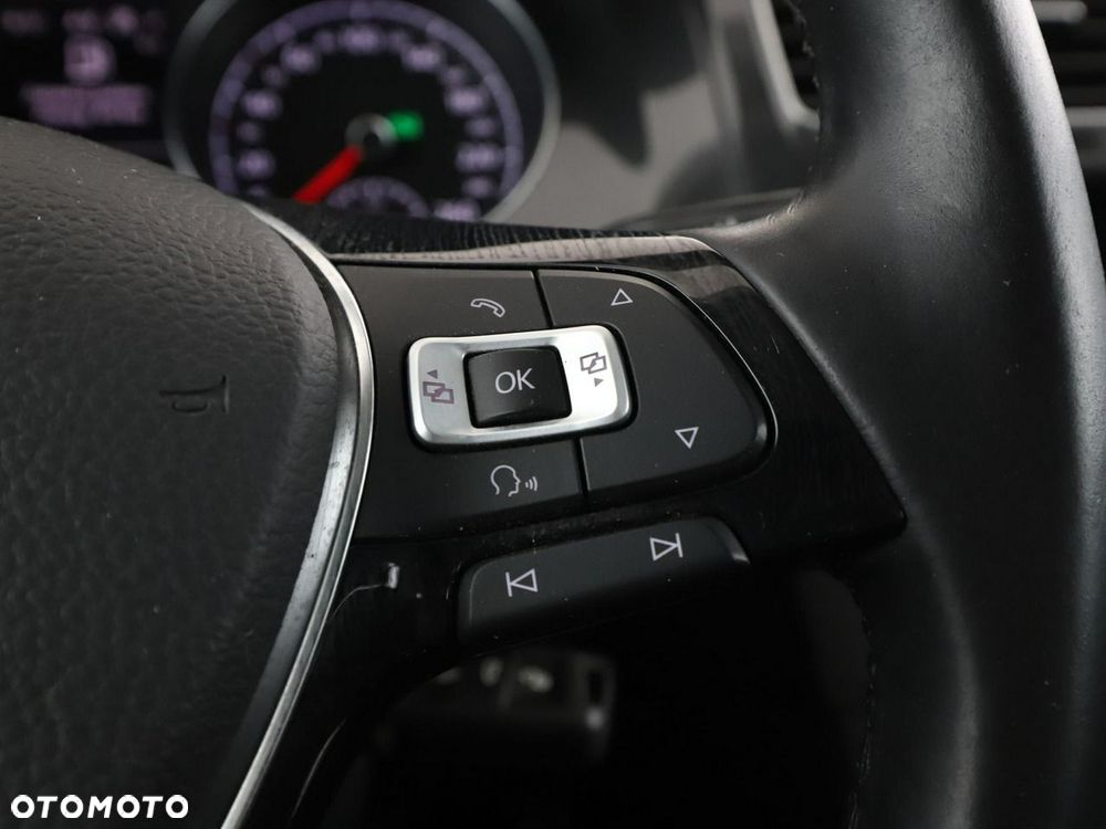 Volkswagen Golf 1.4 TSI BMT Comfortline DSG - 30