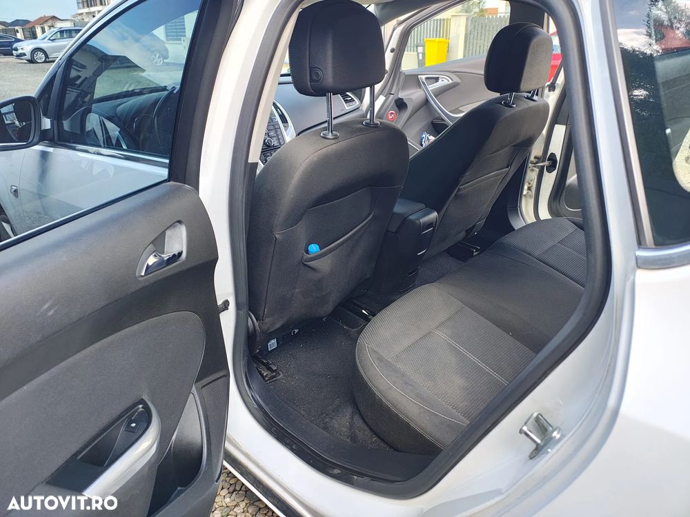 Opel Astra 1.6 Turbo Sport Aut. - 2