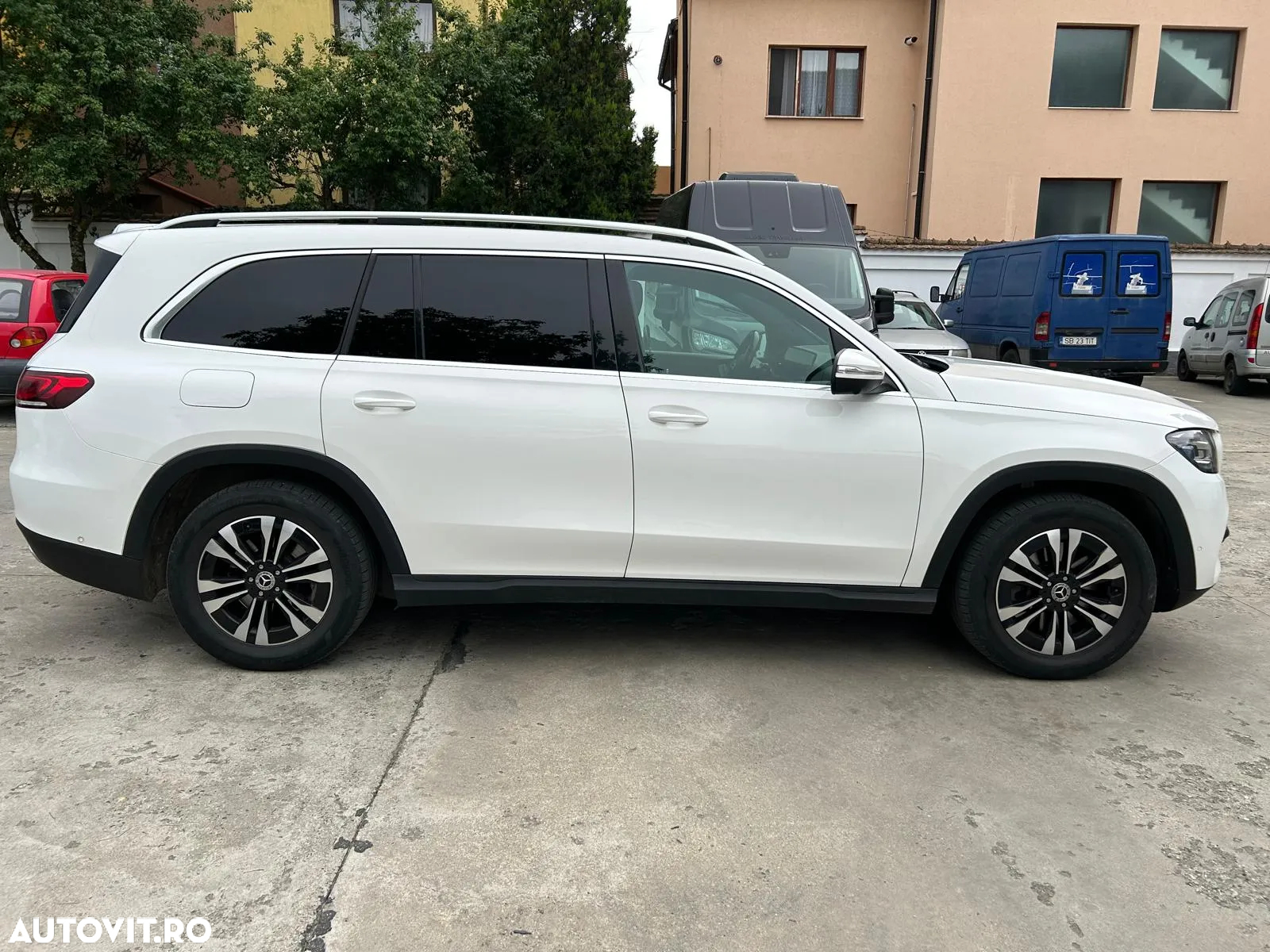 Mercedes-Benz GLS 350 d 4MATIC Aut. - 3