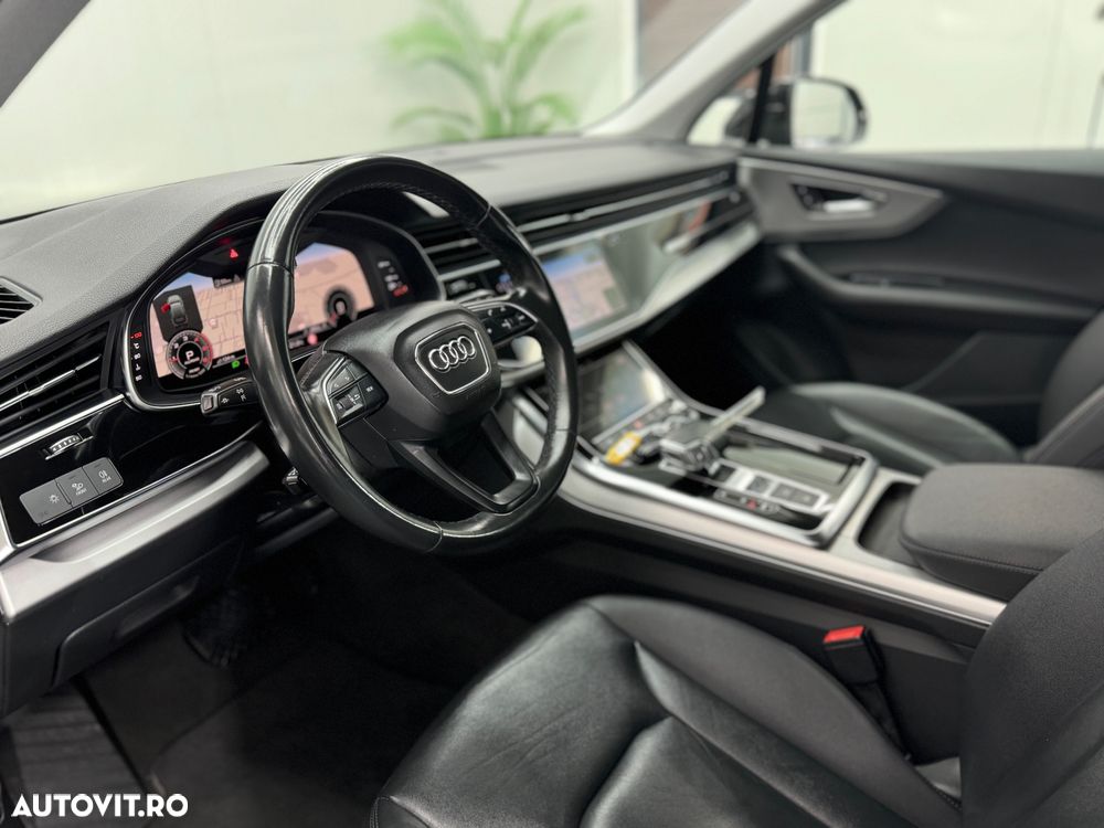 Audi Q7 3.0 45 TDI quattro Tiptronic Basic - 10