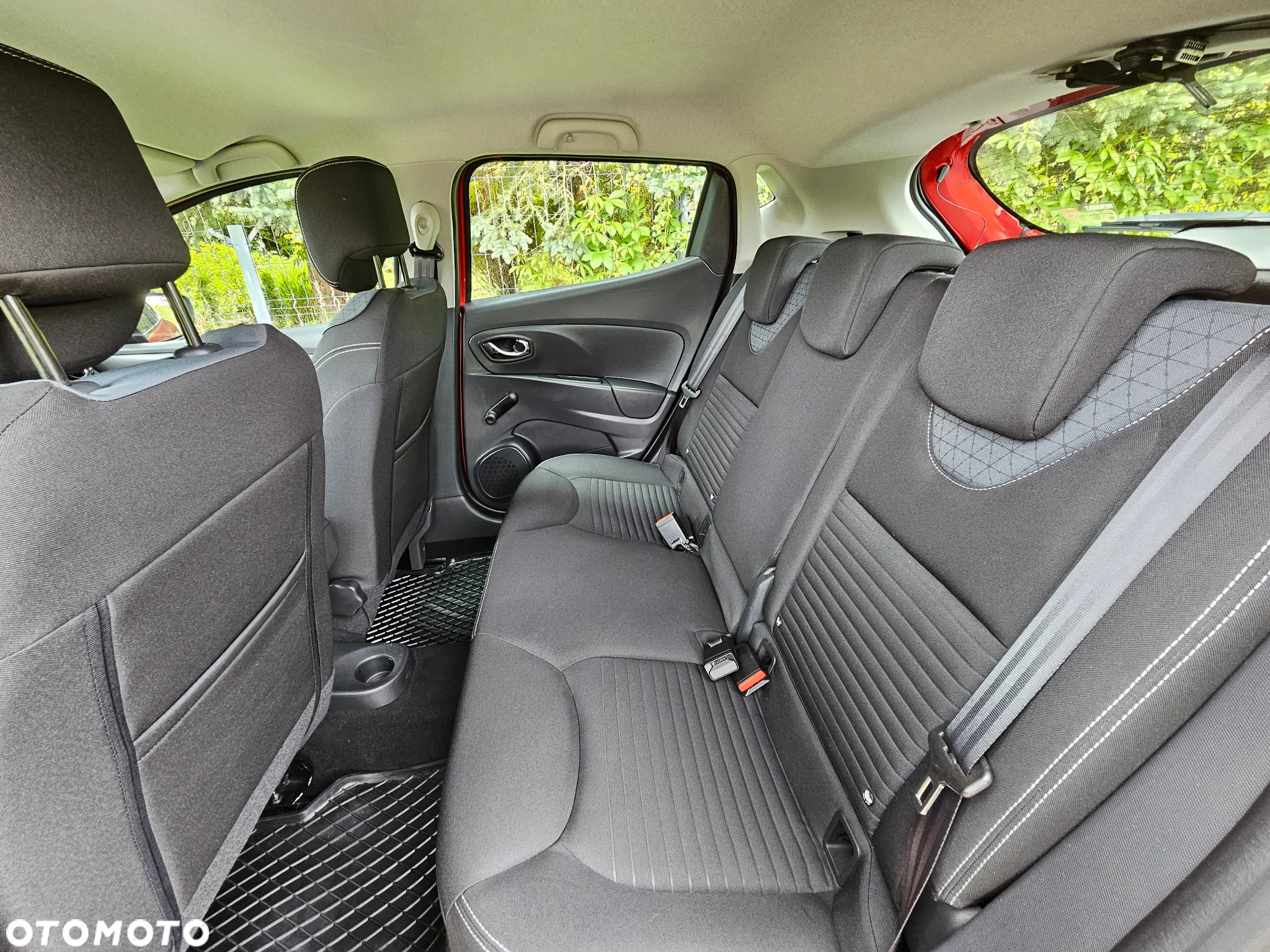 Renault Clio - 35