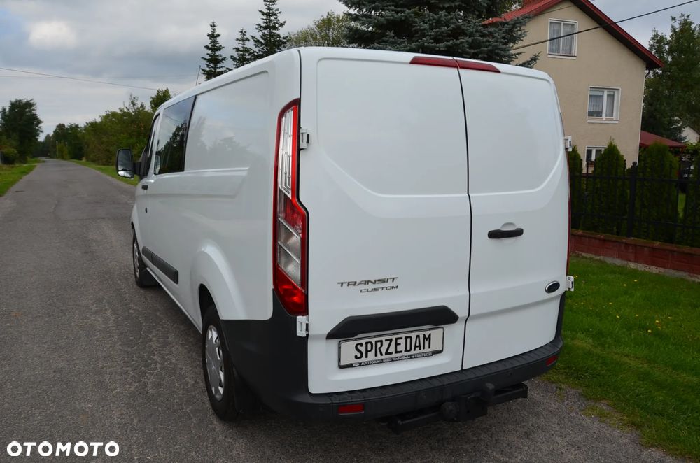 Ford Transit Custom 310 L2H1 Limited - 12