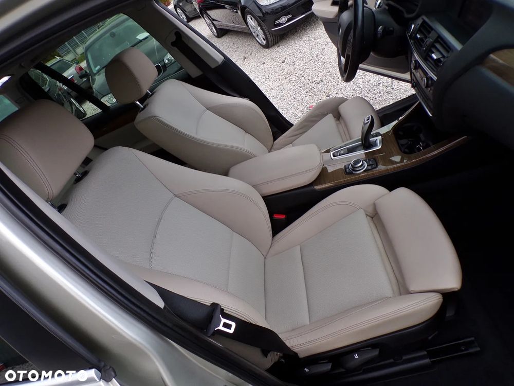 BMW X3 xDrive20d - 26