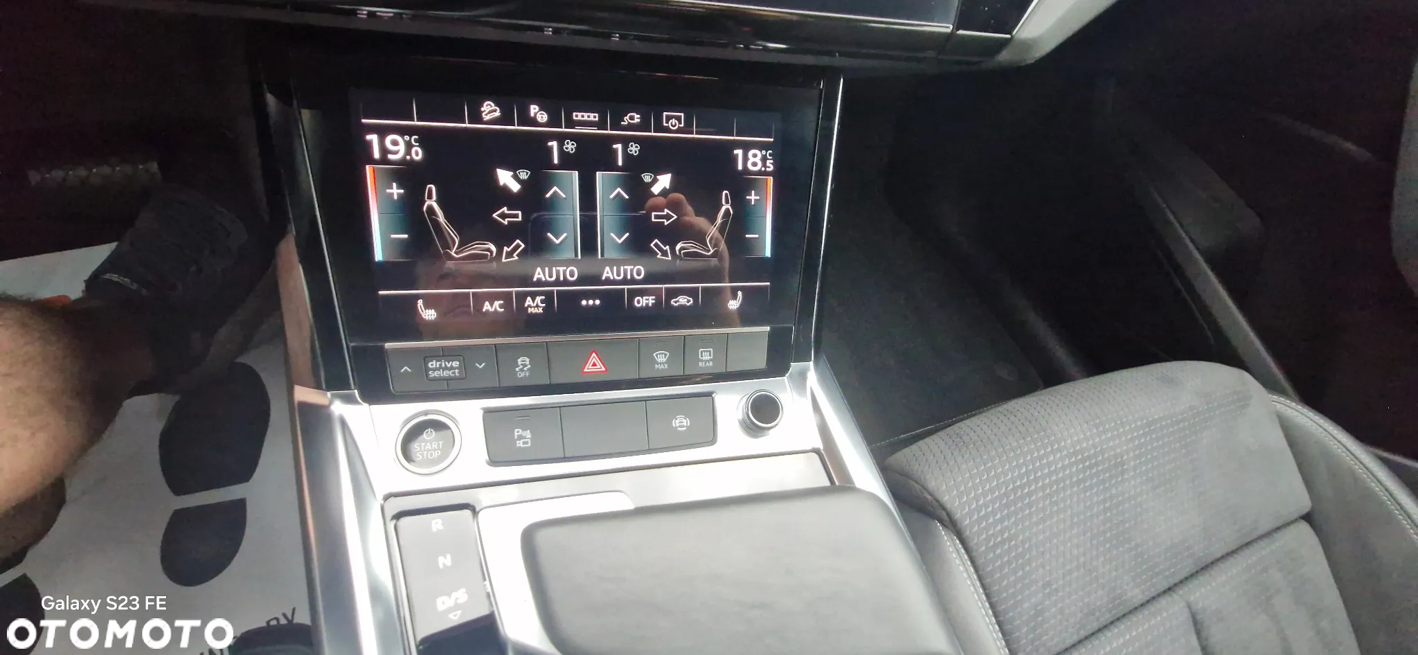 Audi e-tron 55 Quattro S Line - 23