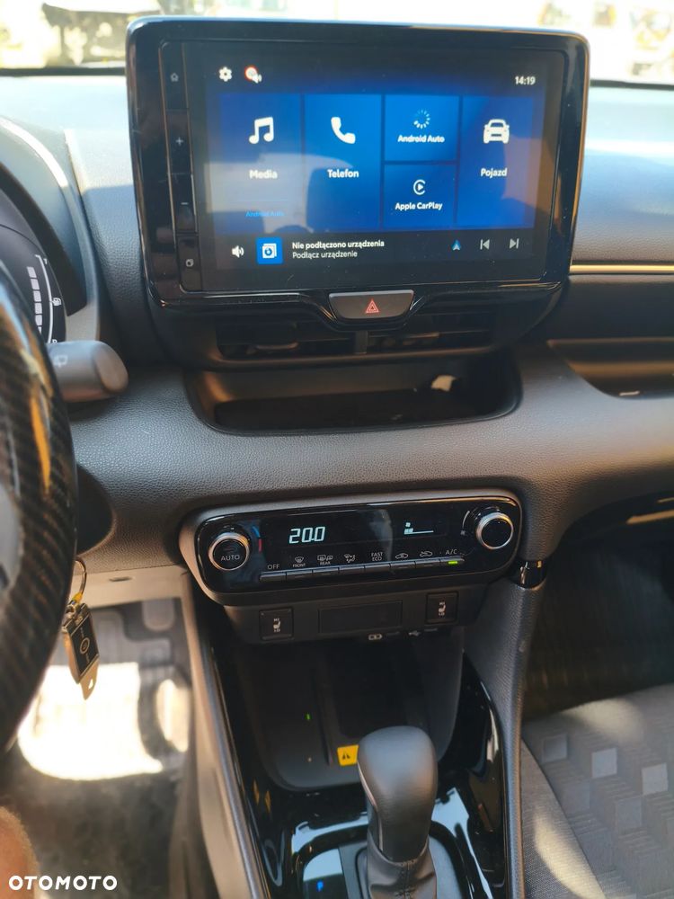 Toyota Yaris - 6