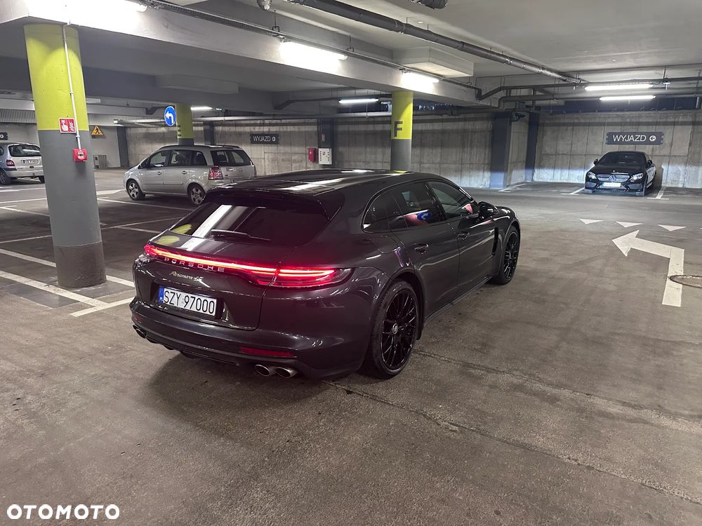 Porsche Panamera - 10