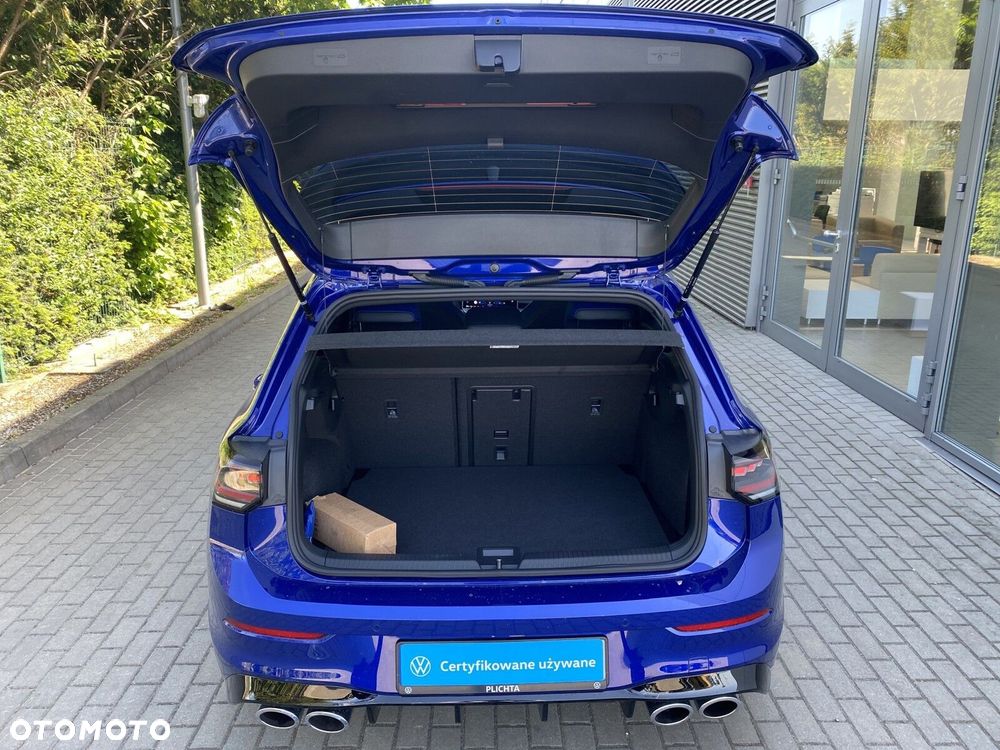 Volkswagen Golf - 35