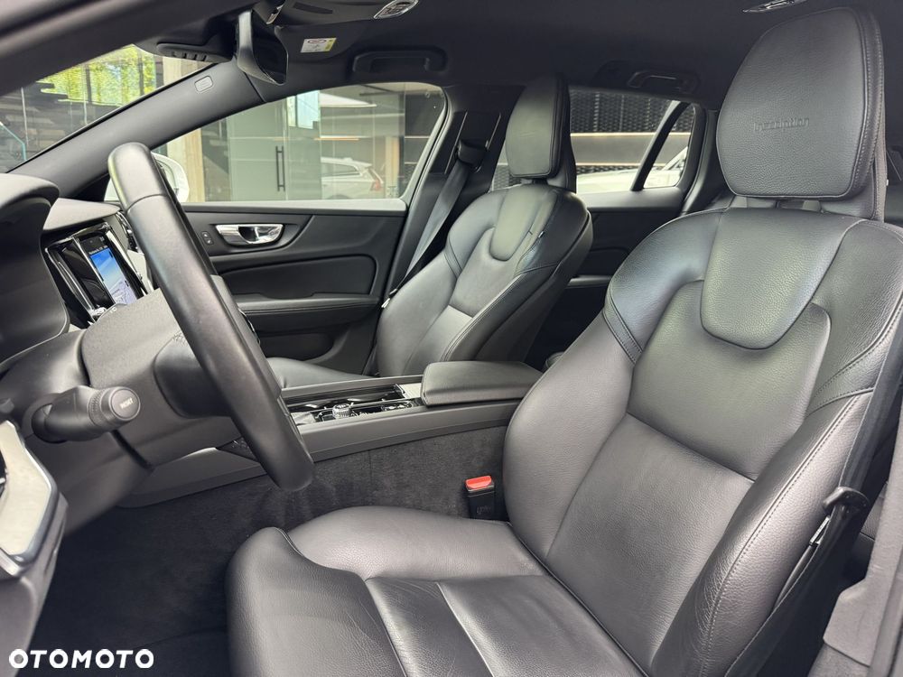 Volvo V60 D4 Inscription - 12