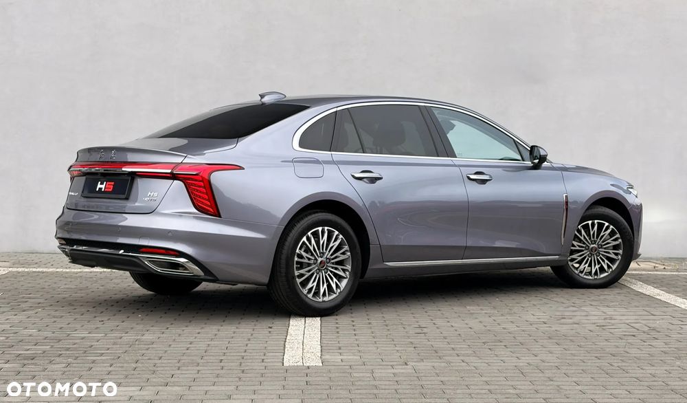Hongqi H5 2.0T Comfort - 26