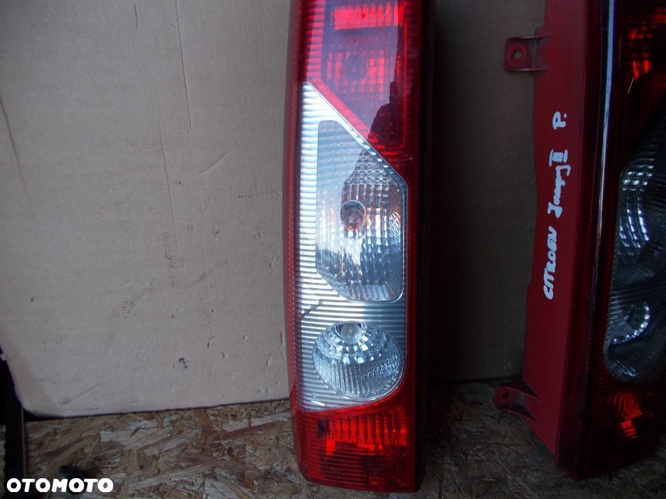 lampa citroen jumper II LEWA PRAWA - 3