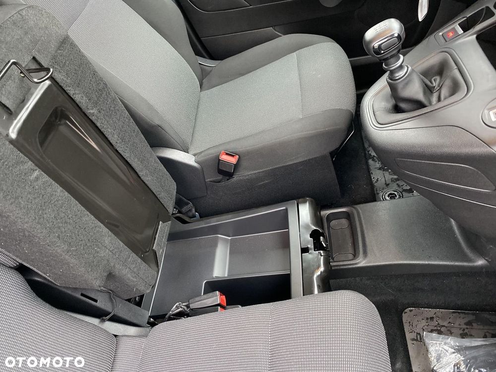 Toyota PROACE CITY - 11