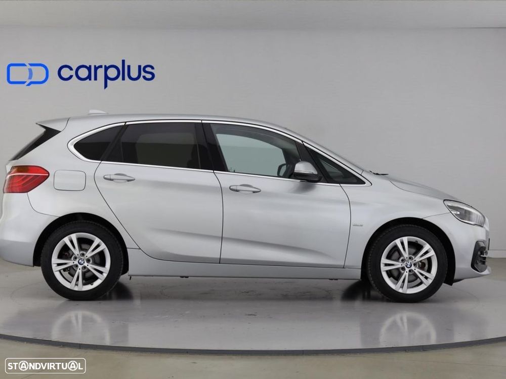 BMW 216 Active Tourer d Line Luxury - 8