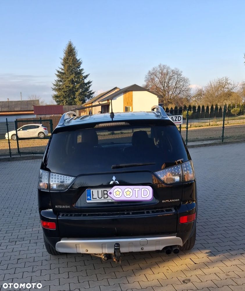 Mitsubishi Outlander - 5