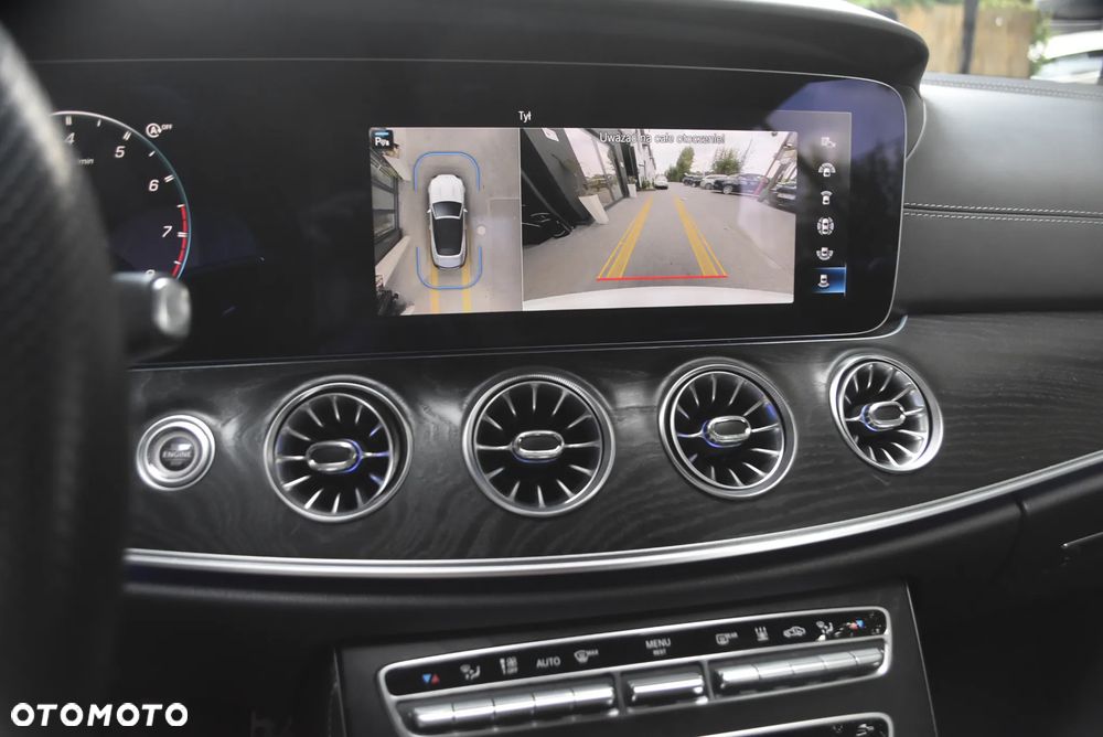 Mercedes-Benz Klasa E AMG 53 4Matic+ AMG Speedshift TCT-9G - 12