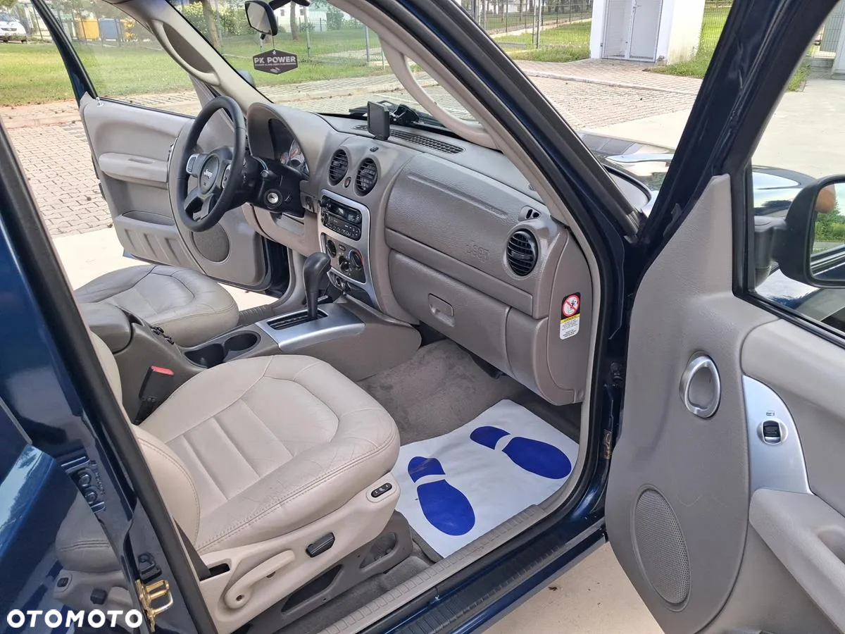 Jeep Cherokee 3.7 Limited - 24