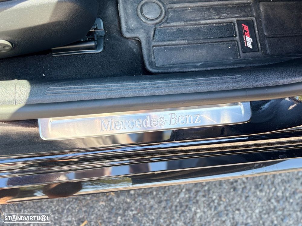 Mercedes-Benz C 300 h AMG Line - 18